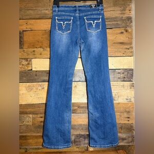 Girl's Cowgirl Hardware "Aztec Steer" Medium Washed Jeans size 16